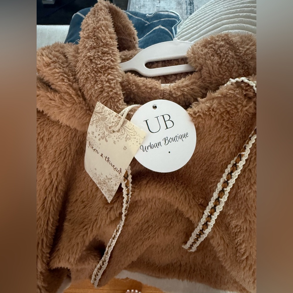 Cozy Brown and White Women's Sweater - Picture 3 of 10
